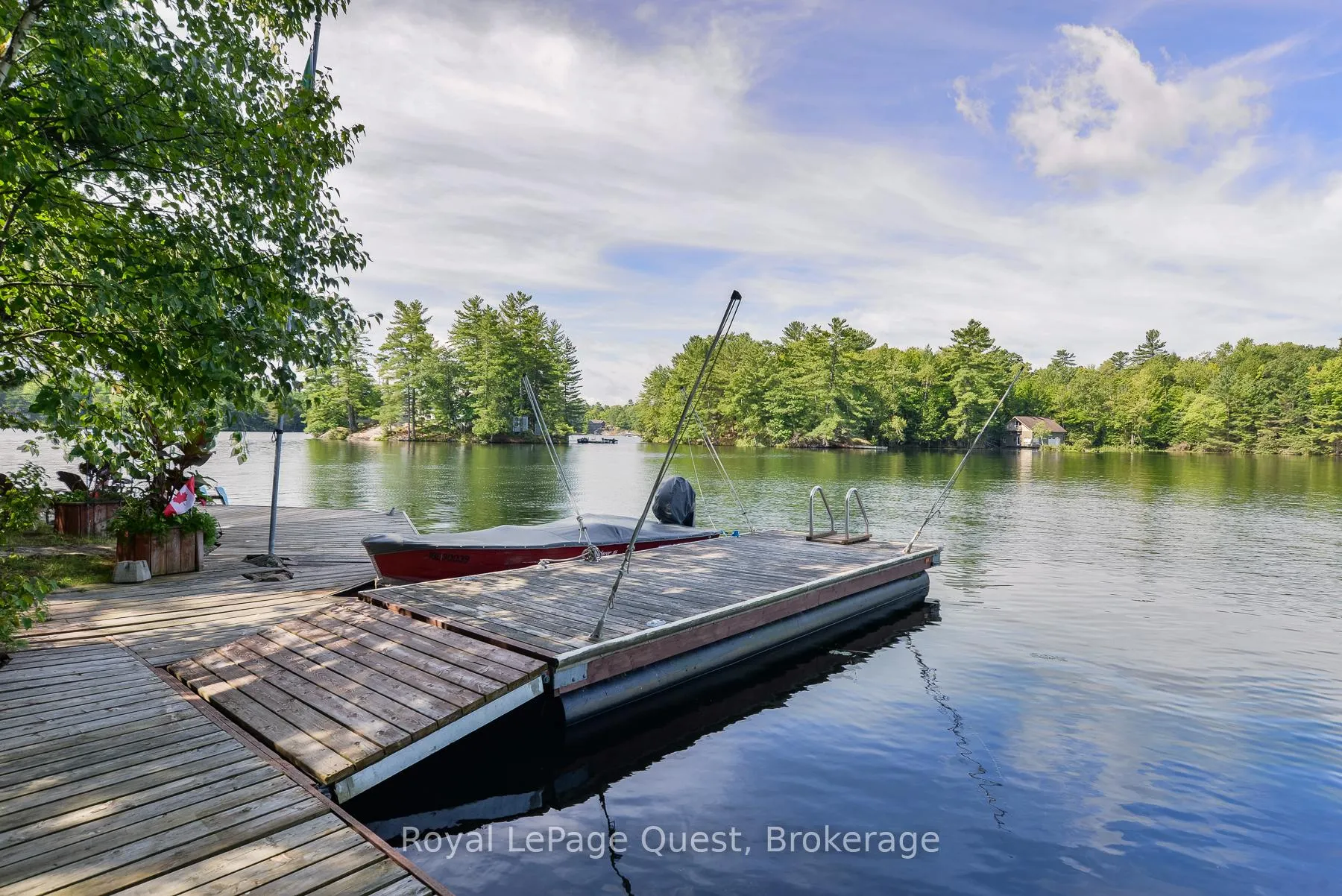 Photo 29 of 1 Island 4SR, Gravenhurst, Wood (Gravenhurst) — HOMEH