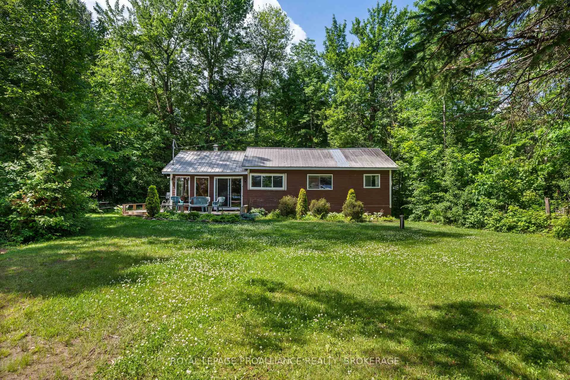 Photo 3 of 1057 Marble Lake Road, Frontenac, Frontenac North — HOMEH