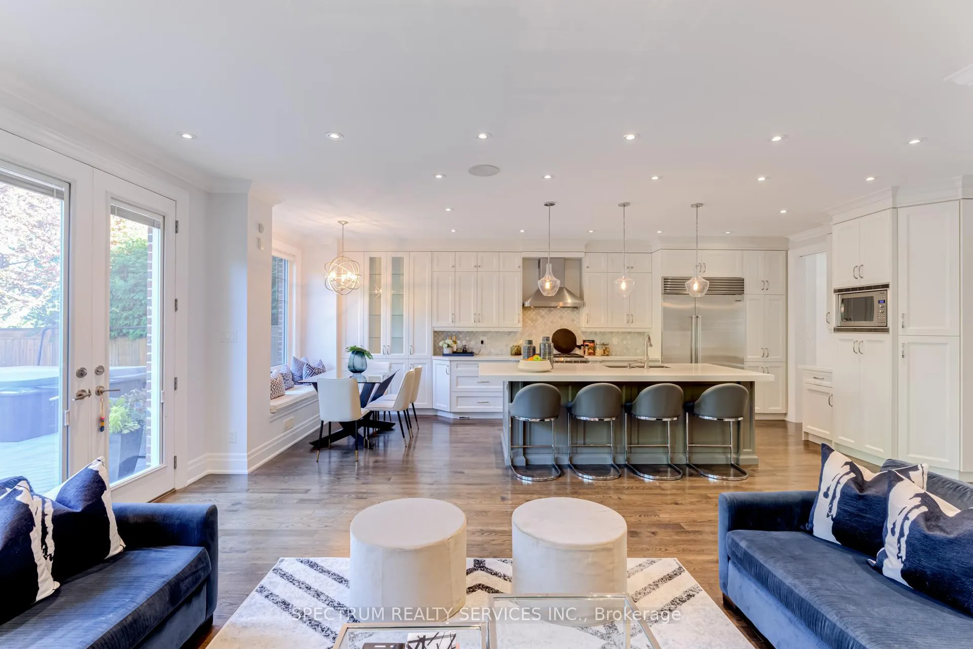 Photo 10 of 16 Donlea Drive, Toronto, Leaside — HOMEH