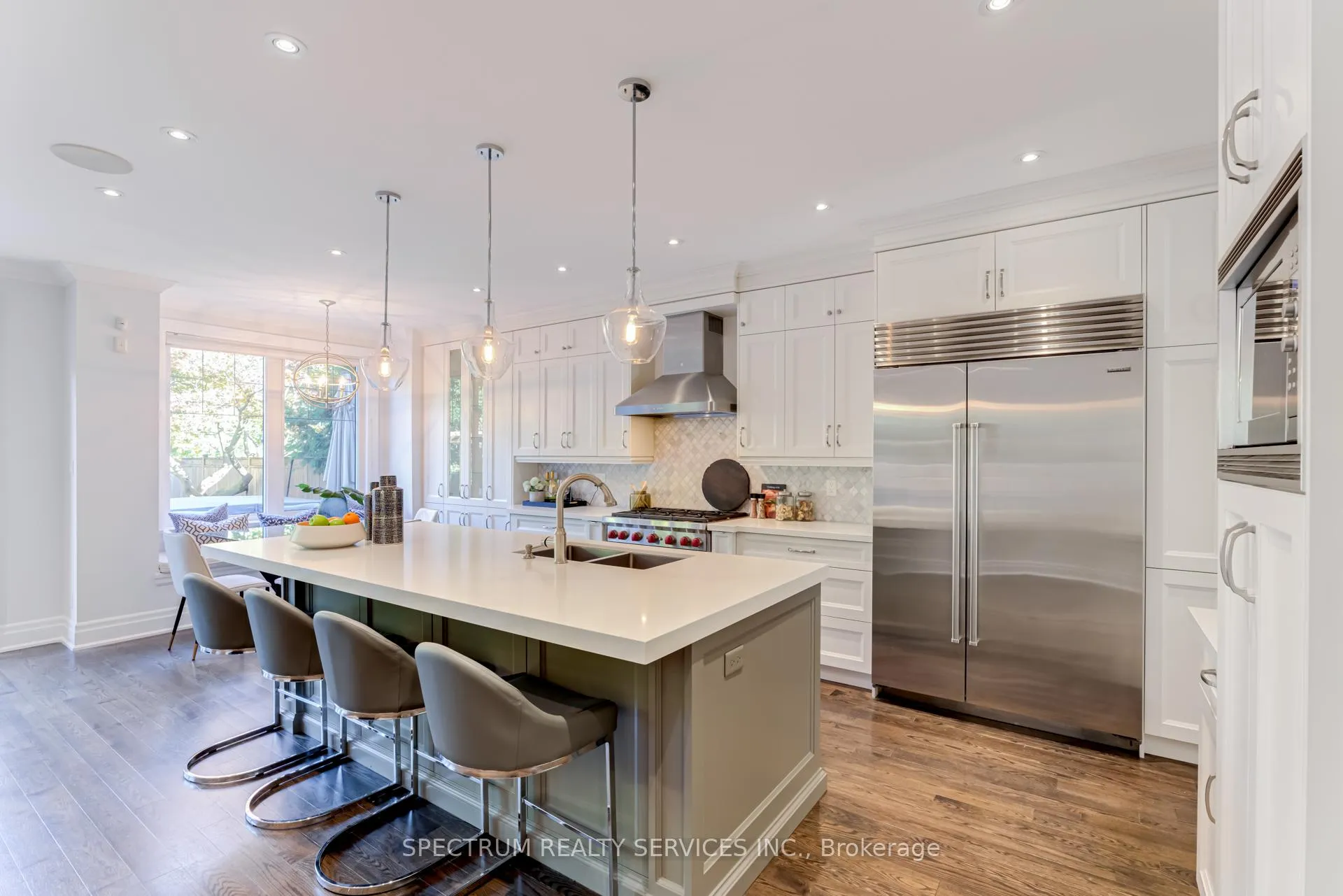 Photo 11 of 16 Donlea Drive, Toronto, Leaside — HOMEH