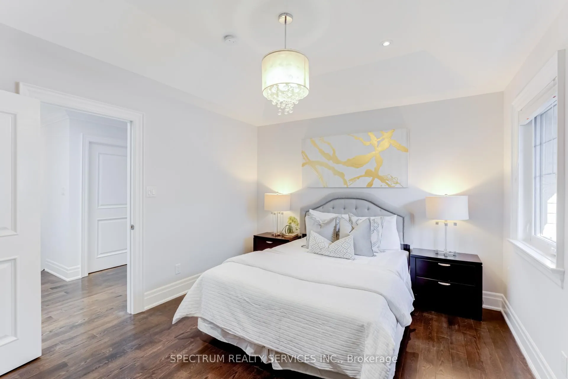 Photo 22 of 16 Donlea Drive, Toronto, Leaside — HOMEH