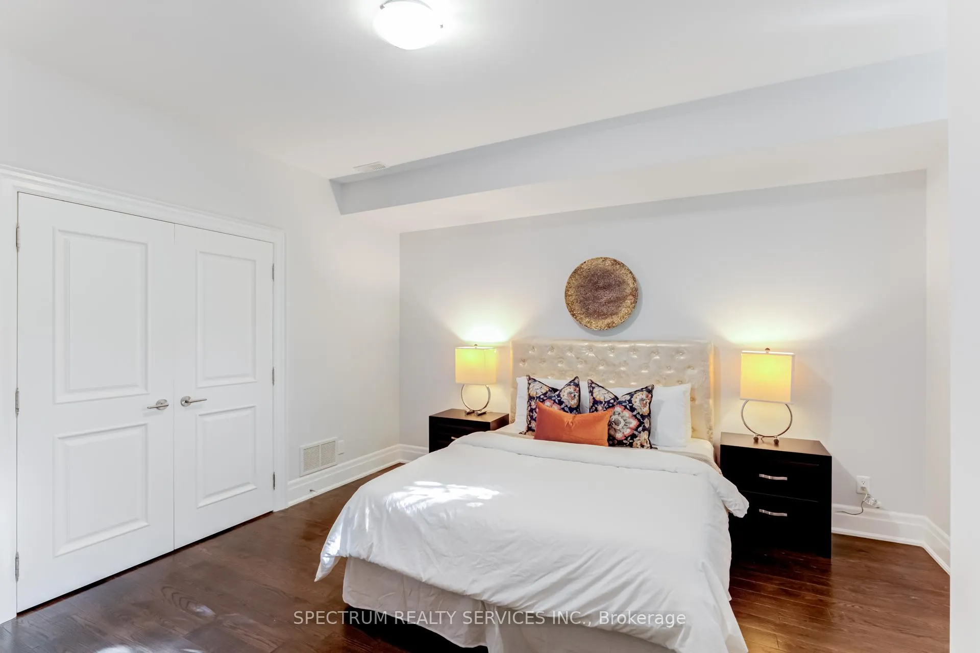 Photo 35 of 16 Donlea Drive, Toronto, Leaside — HOMEH