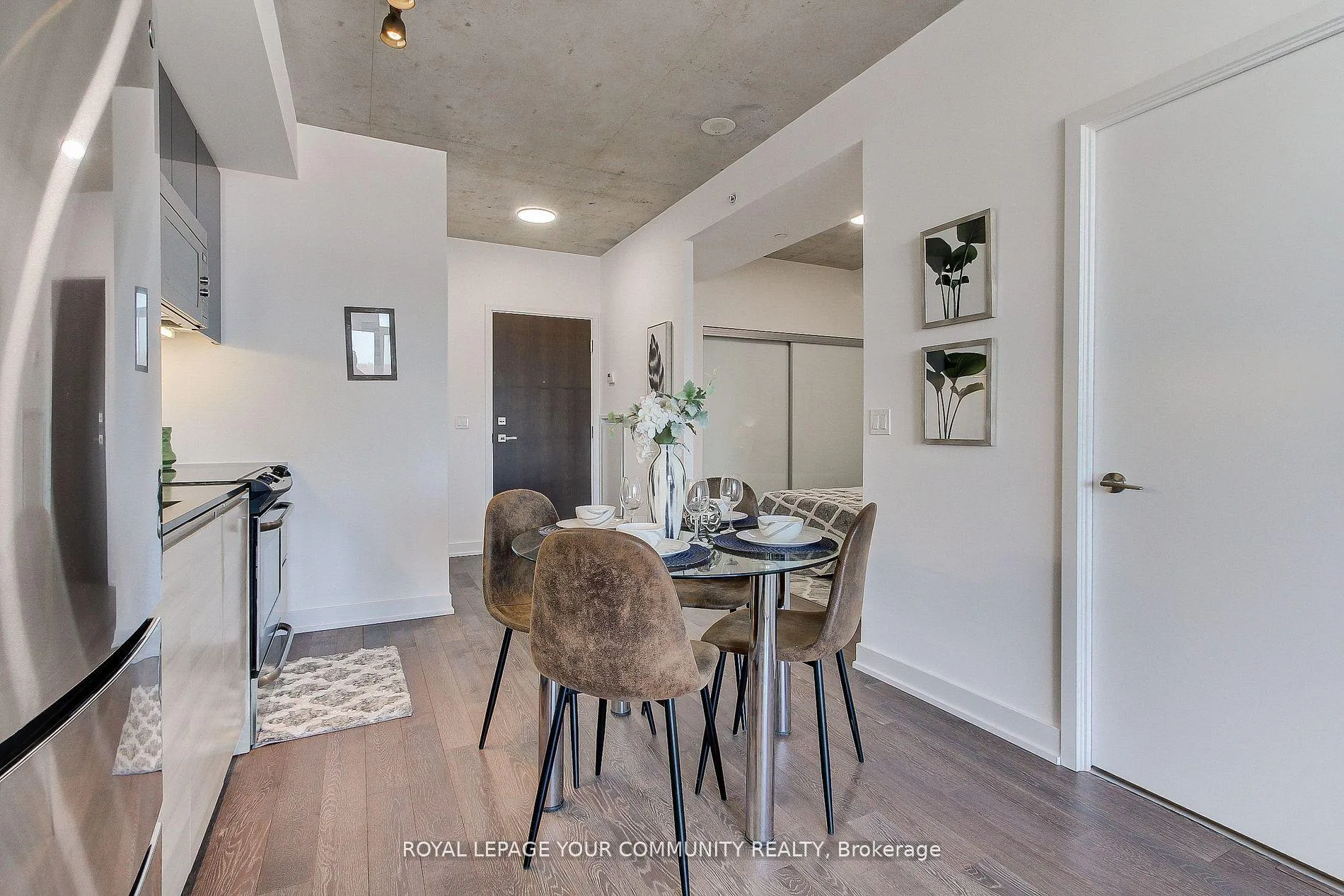 Photo 5 of Unit 903, 1190 Dundas Street E, Toronto, South Riverdale — HOMEH