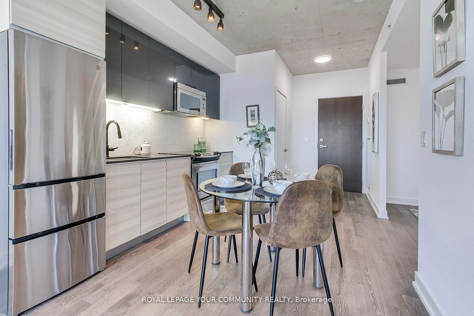 Photo 12 of Unit 903, 1190 Dundas Street E, Toronto, South Riverdale — HOMEH