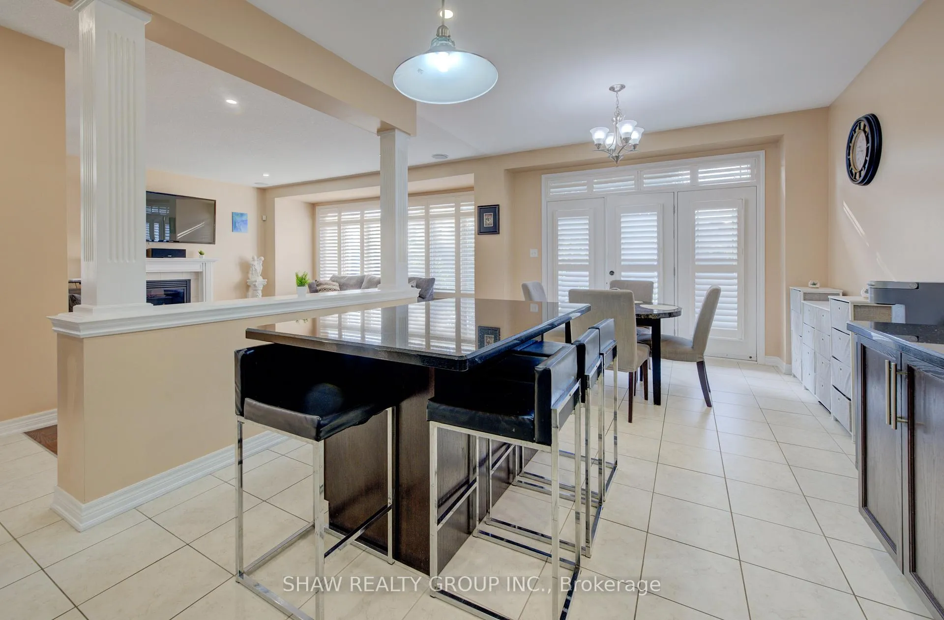 Photo 15 of 571 Stonehenge Drive, Hamilton, Ancaster — HOMEH