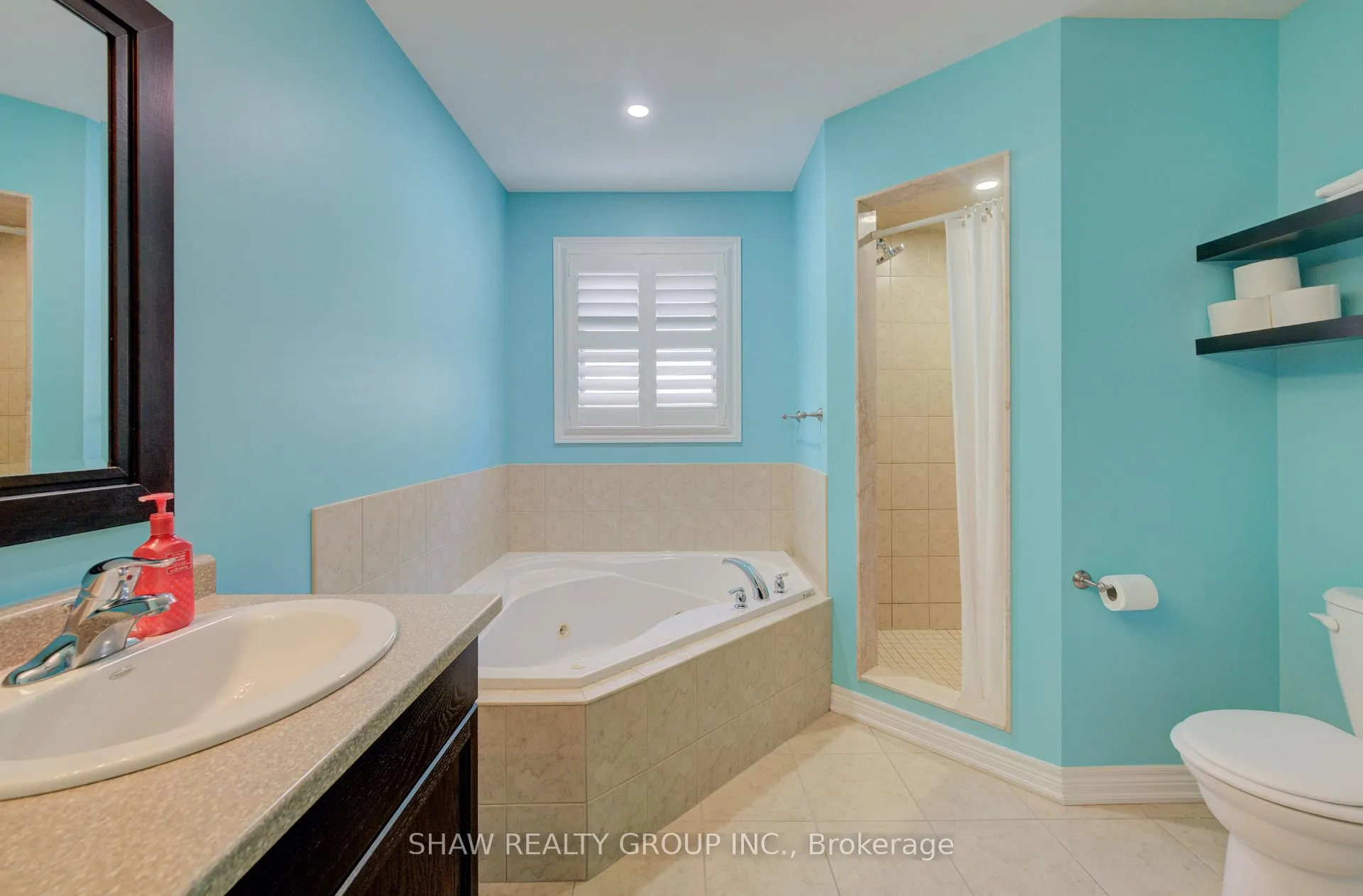 Photo 22 of 571 Stonehenge Drive, Hamilton, Ancaster — HOMEH