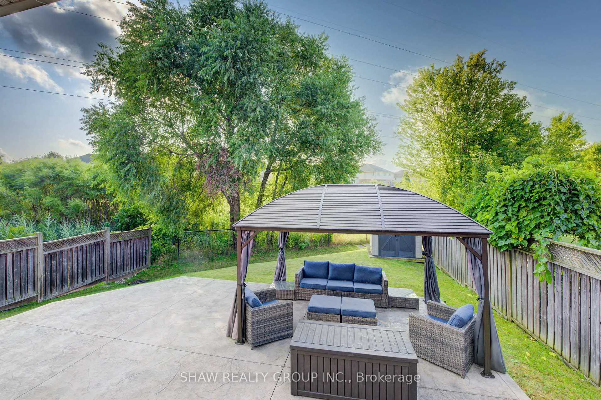 Photo 32 of 571 Stonehenge Drive, Hamilton, Ancaster — HOMEH