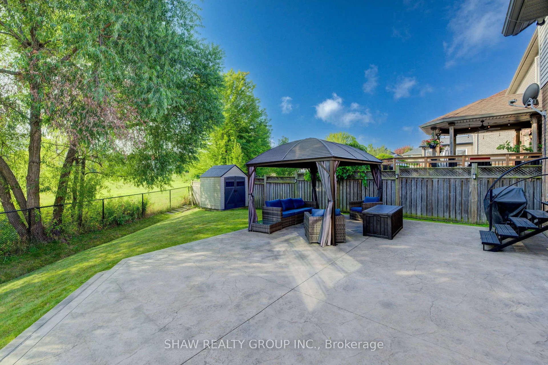 Photo 33 of 571 Stonehenge Drive, Hamilton, Ancaster — HOMEH