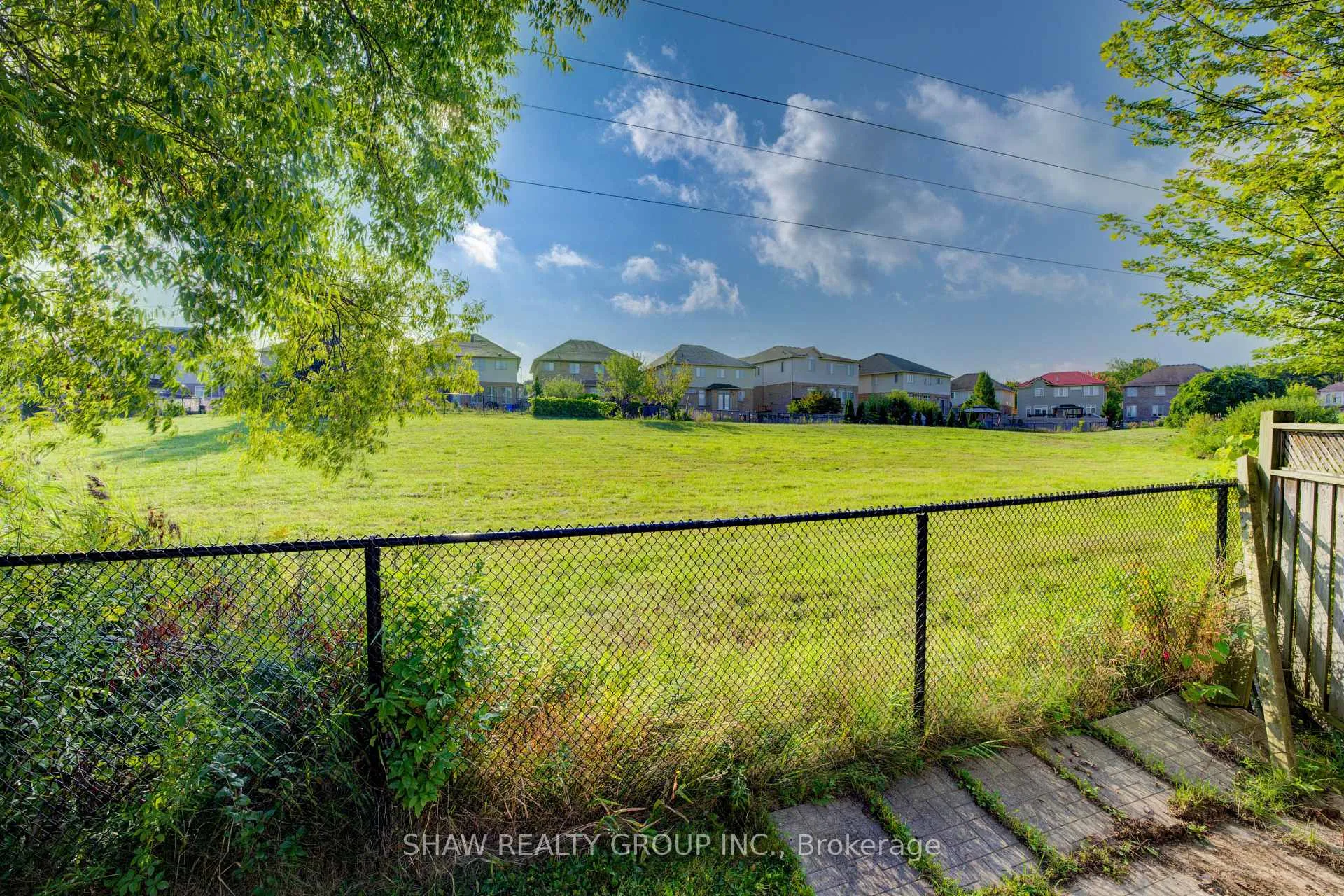 Photo 37 of 571 Stonehenge Drive, Hamilton, Ancaster — HOMEH