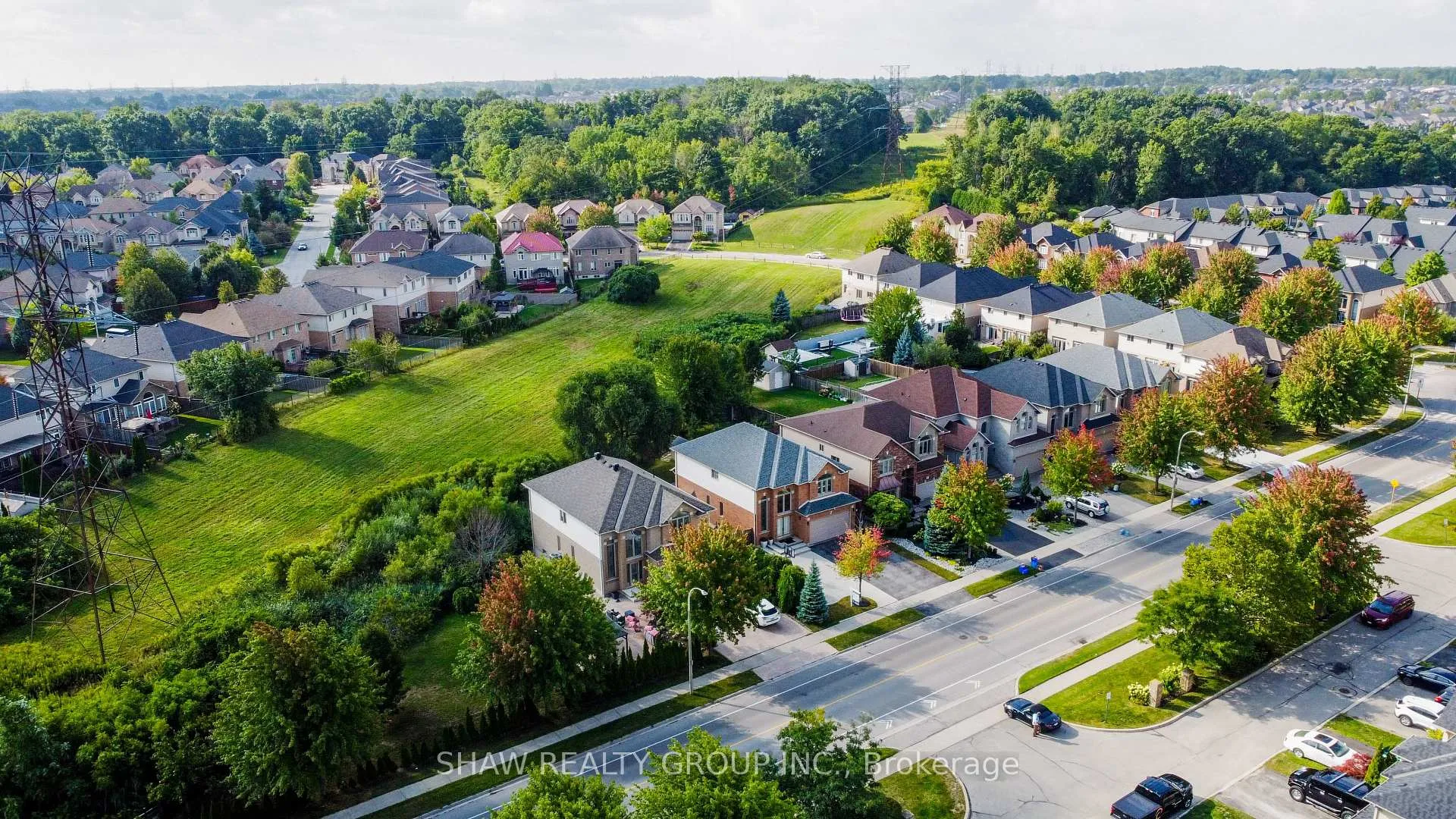 Photo 38 of 571 Stonehenge Drive, Hamilton, Ancaster — HOMEH
