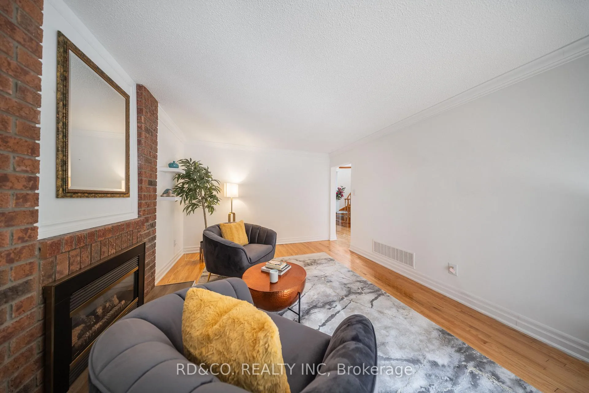 Photo 11 of 2102 Liverpool Road, Pickering, Liverpool — HOMEH