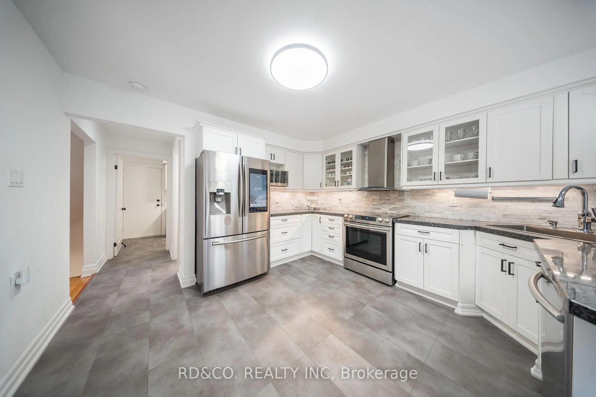 Photo 18 of 2102 Liverpool Road, Pickering, Liverpool — HOMEH