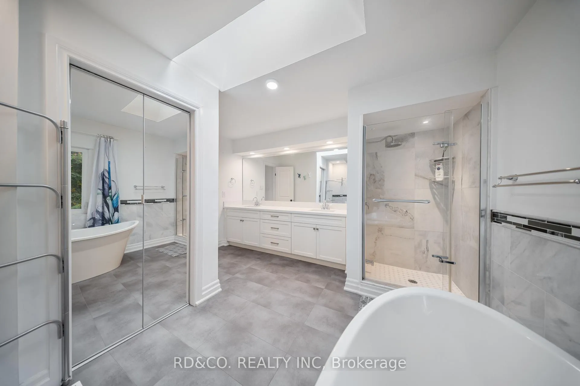 Photo 27 of 2102 Liverpool Road, Pickering, Liverpool — HOMEH