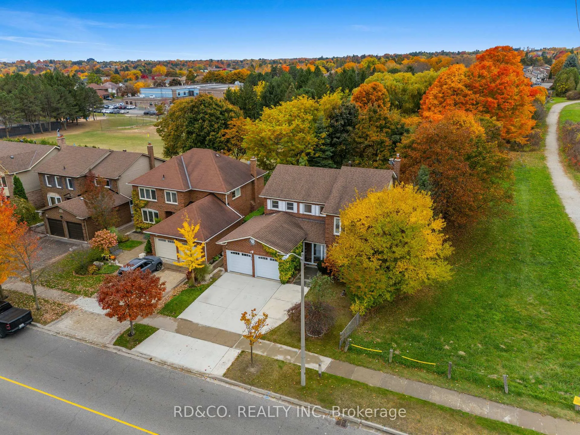 Photo 38 of 2102 Liverpool Road, Pickering, Liverpool — HOMEH