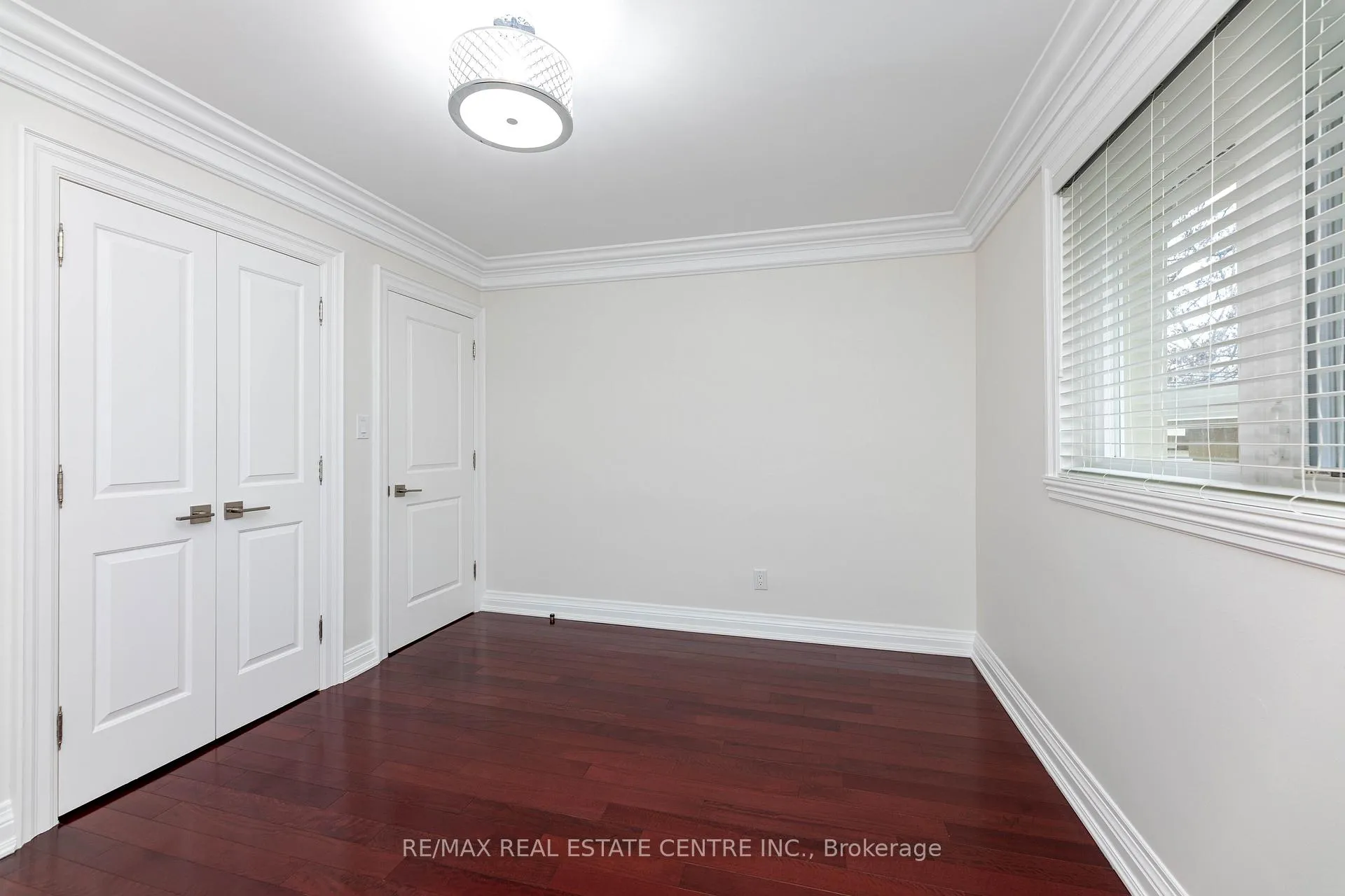 Photo 19 of 44 Burwick Avenue, Vaughan, West Woodbridge — HOMEH