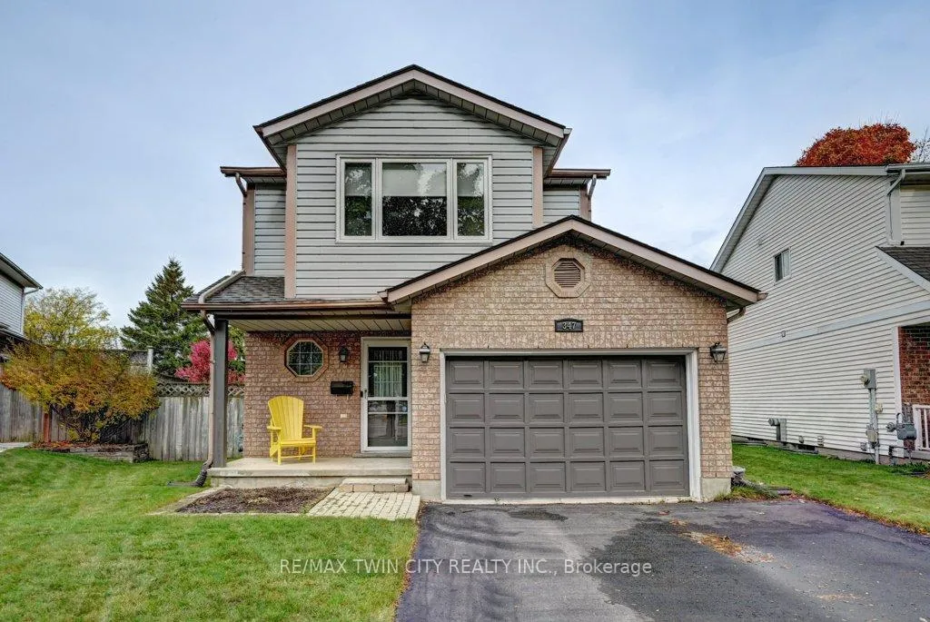Photo 2 of 347 Bushview Crescent, Waterloo — HOMEH