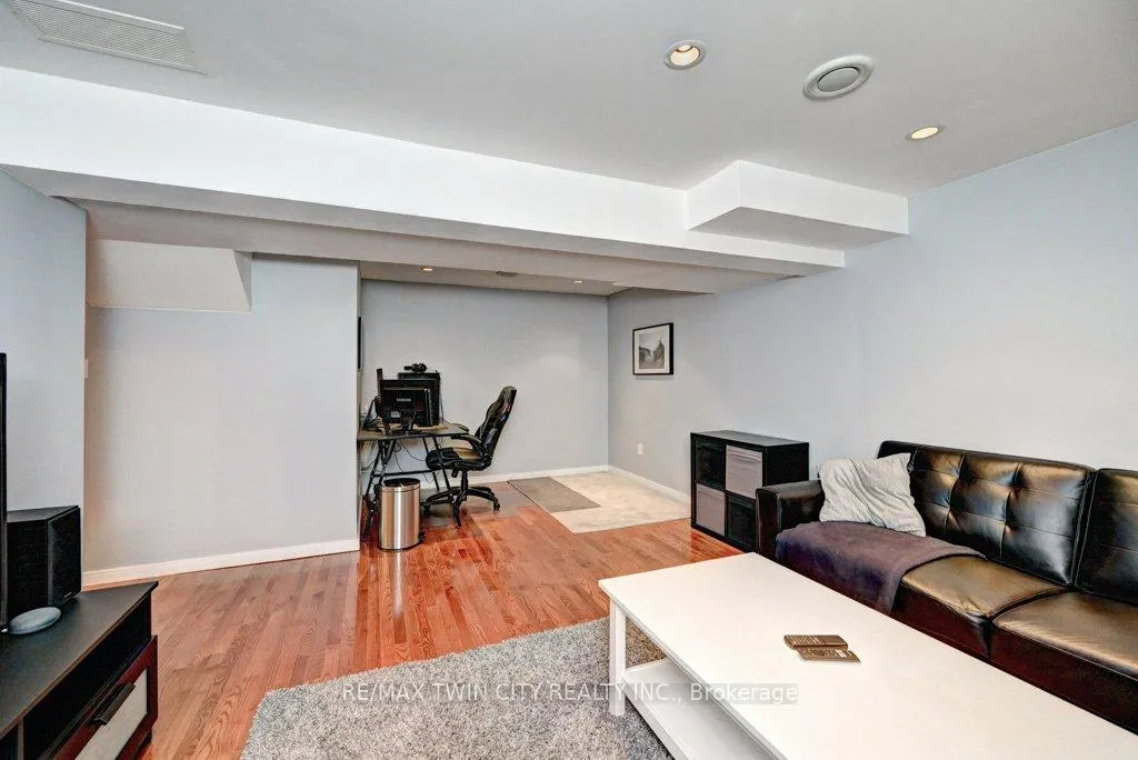 Photo 41 of 347 Bushview Crescent, Waterloo — HOMEH