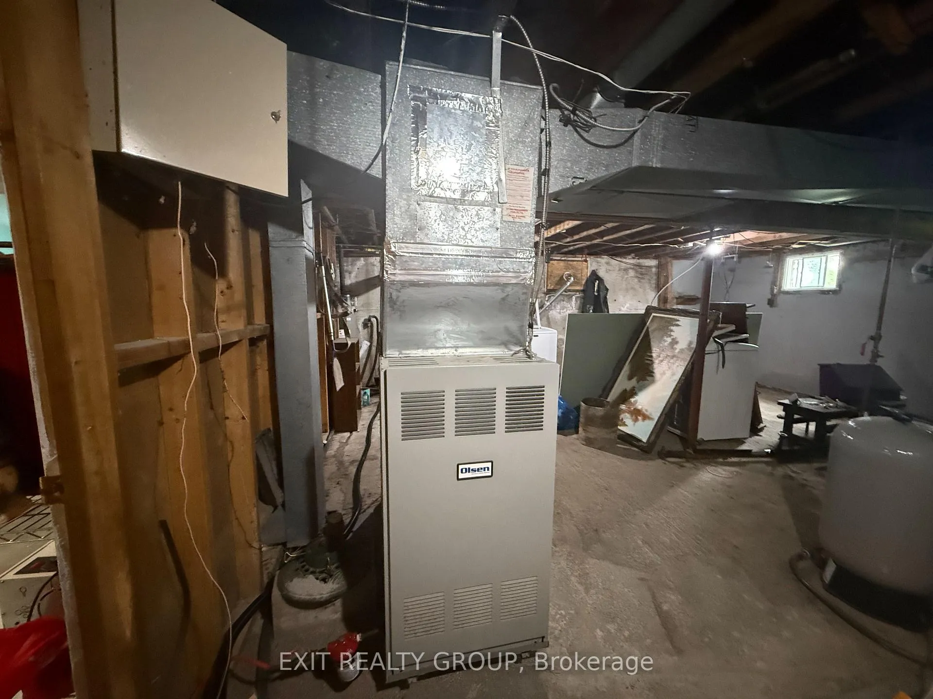 Photo 19 of 1126 County Rd 10, Prince Edward County, Picton — HOMEH