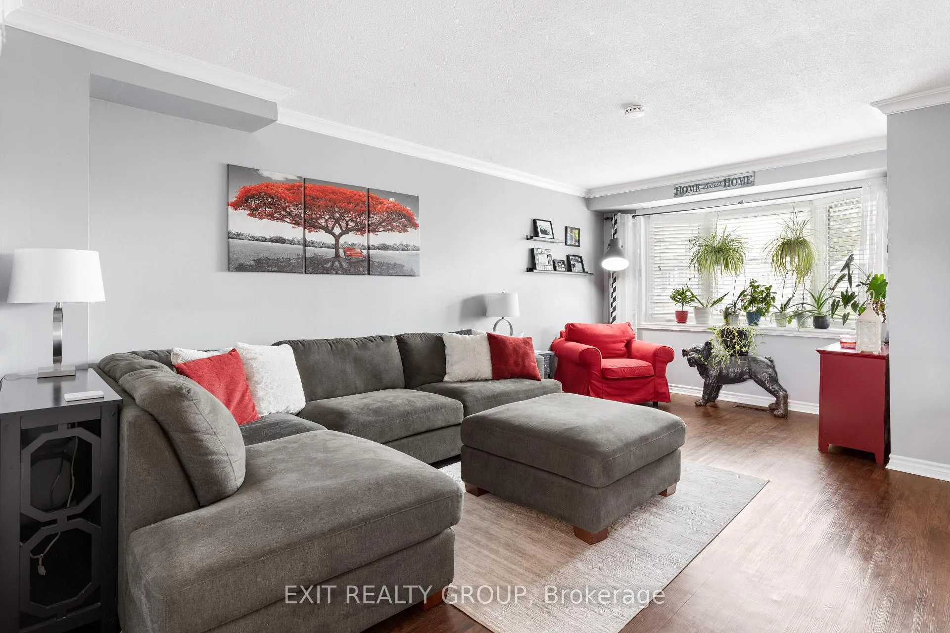Photo 2 of 1122 Cedar Street, Oshawa, Lakeview — HOMEH