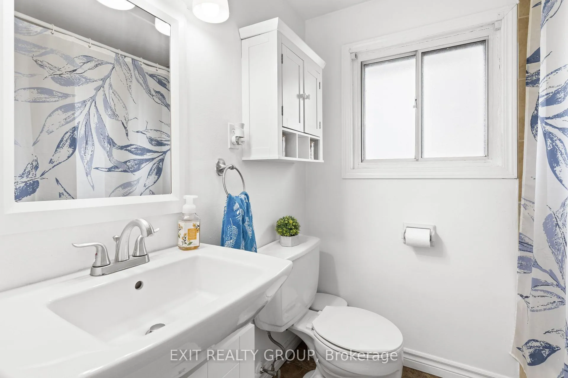 Photo 10 of 1122 Cedar Street, Oshawa, Lakeview — HOMEH