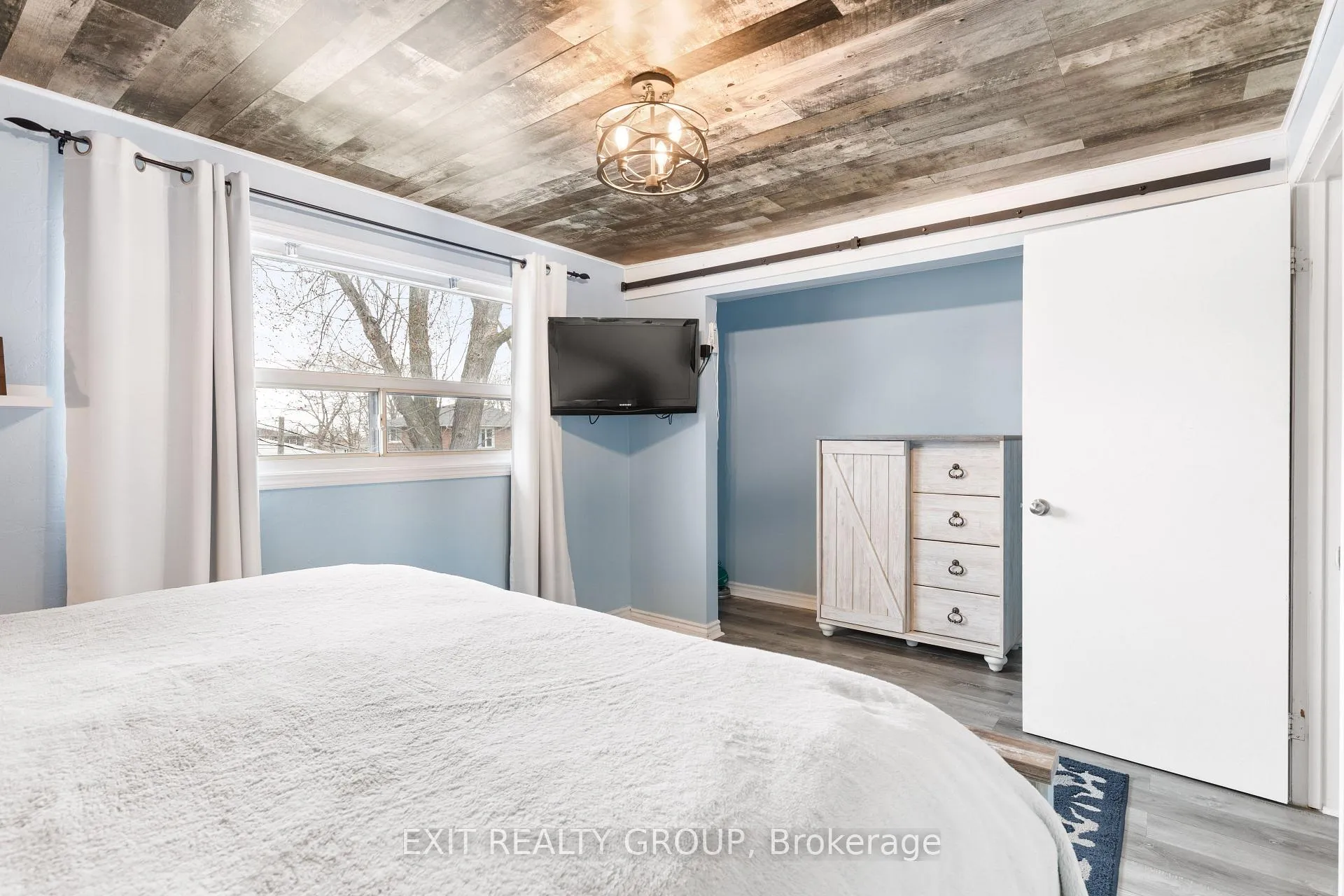 Photo 16 of 1122 Cedar Street, Oshawa, Lakeview — HOMEH