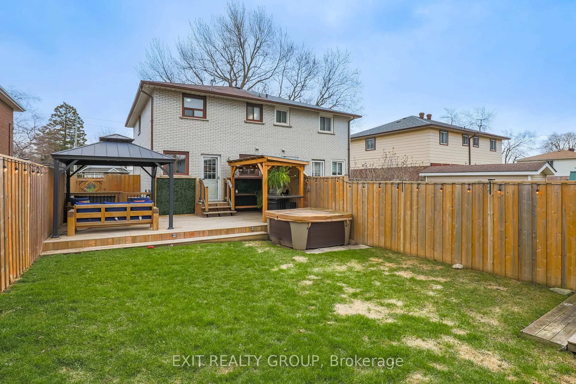 Photo 22 of 1122 Cedar Street, Oshawa, Lakeview — HOMEH