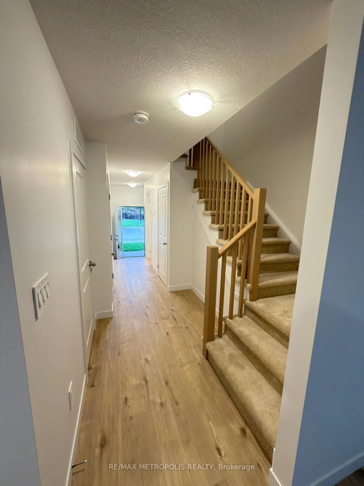 Photo 28 of 22 Oak Forest Common, Cambridge — HOMEH
