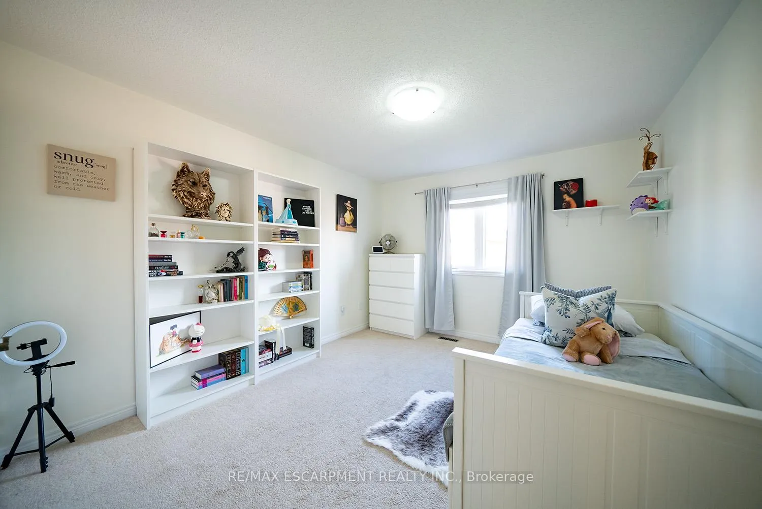 Photo 19 of 19 Humphrey Street, Hamilton, Waterdown — HOMEH