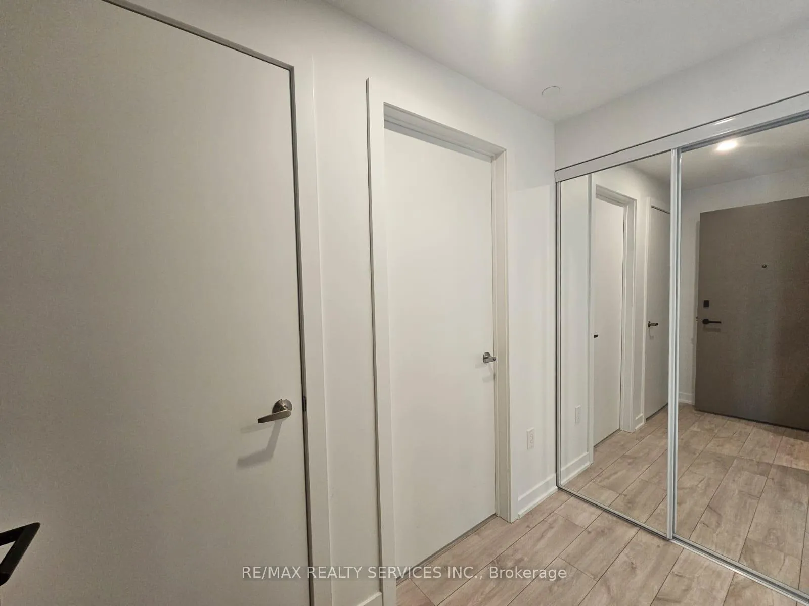 Photo 7 of Unit 510, 750 Whitlock Avenue, Milton, Cobban — HOMEH