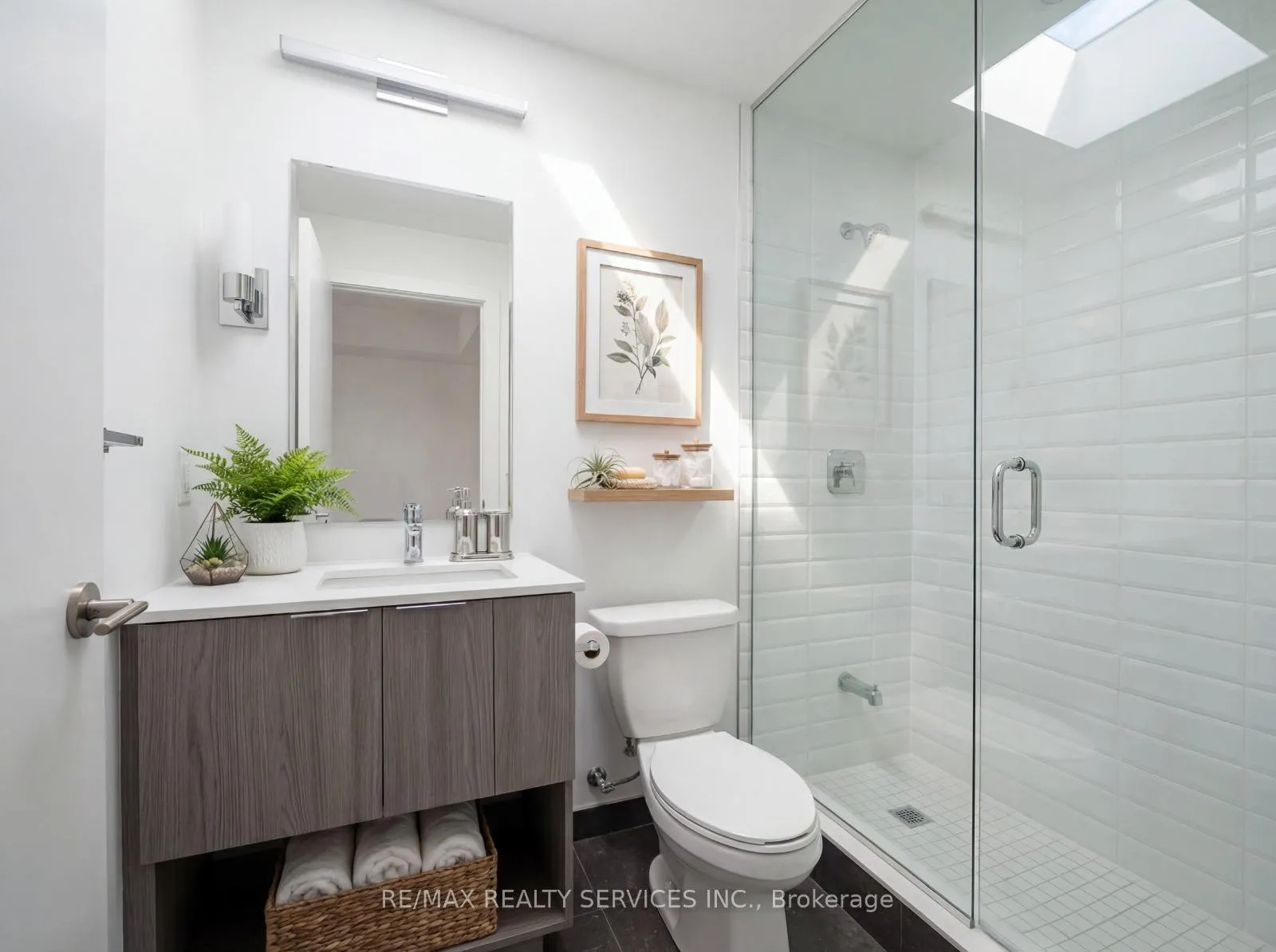 Photo 11 of Unit 510, 750 Whitlock Avenue, Milton, Cobban — HOMEH