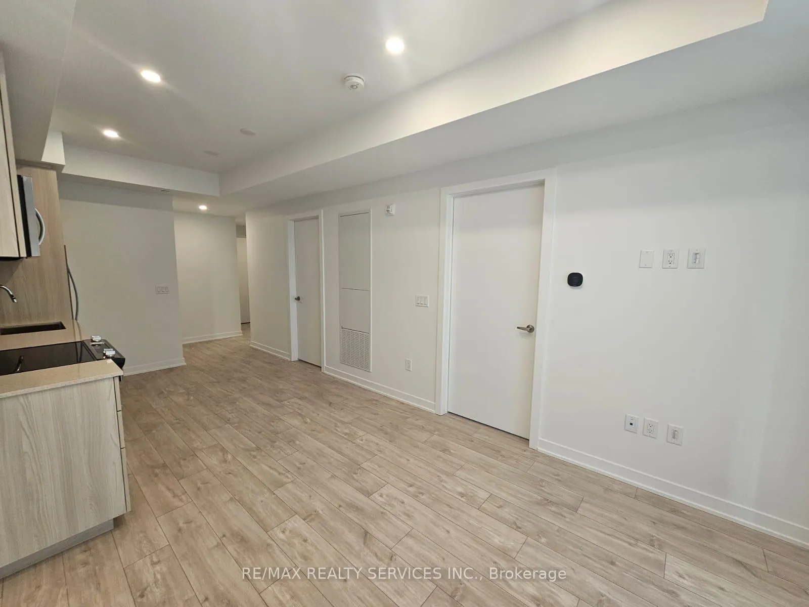 Photo 13 of Unit 510, 750 Whitlock Avenue, Milton, Cobban — HOMEH