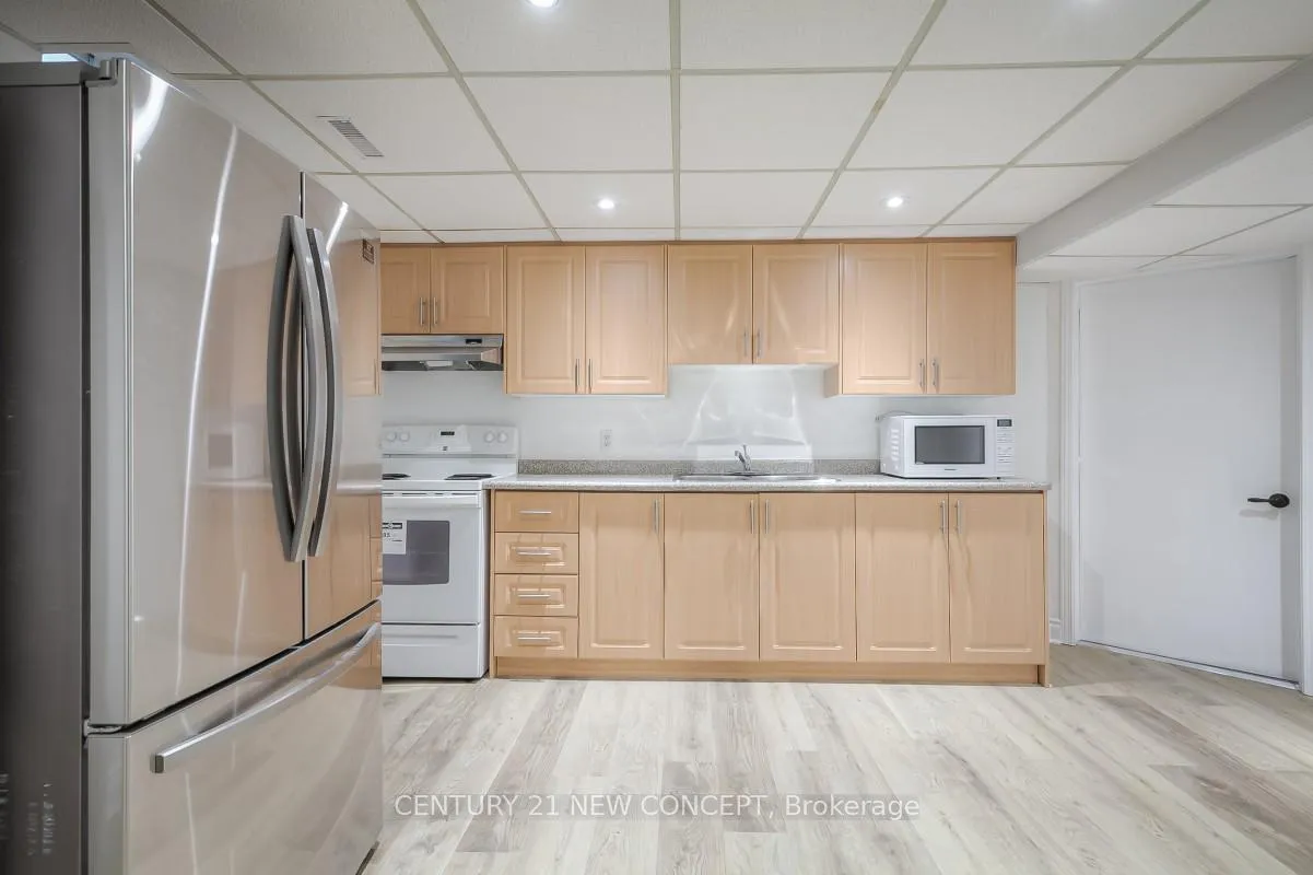 Photo 6 of Unit Bsmt, 258 Woodhall Road, Markham, Milliken Mills East — HOMEH