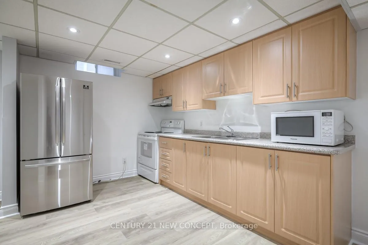 Photo 7 of Unit Bsmt, 258 Woodhall Road, Markham, Milliken Mills East — HOMEH