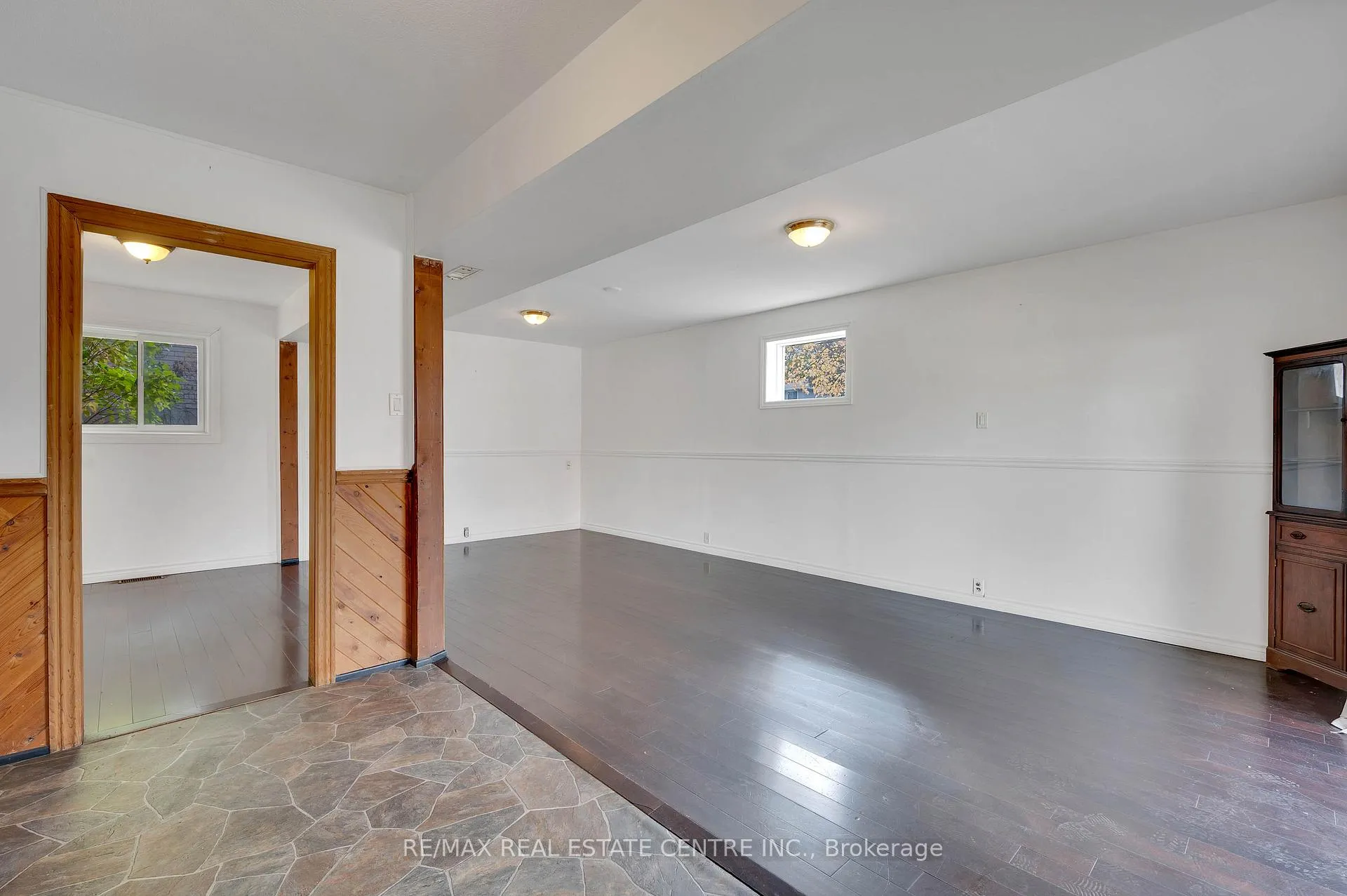 Photo 15 of 18 Kingston Crescent, Kitchener — HOMEH