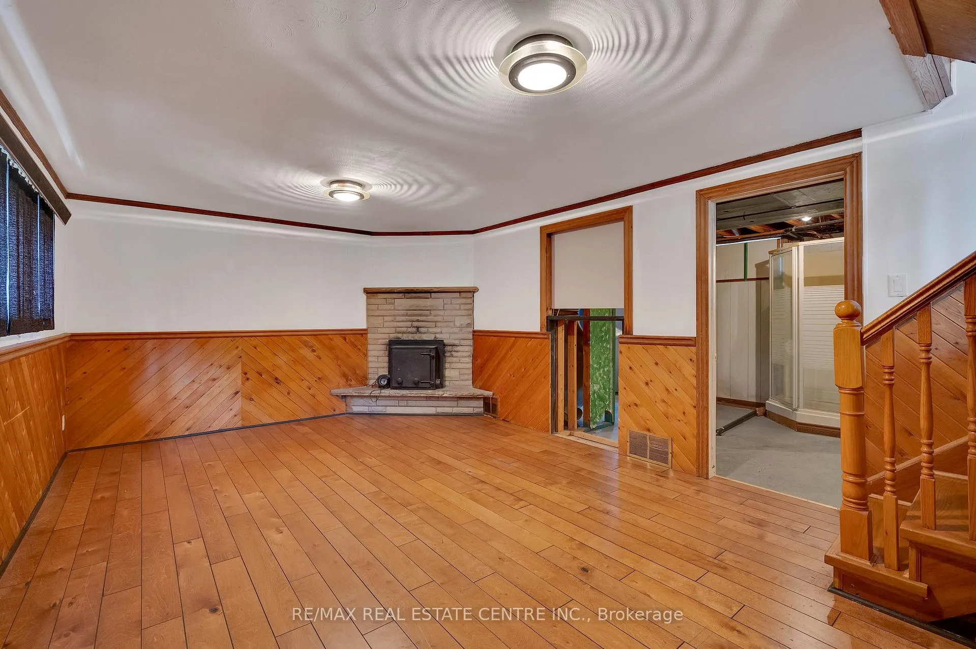 Photo 25 of 18 Kingston Crescent, Kitchener — HOMEH