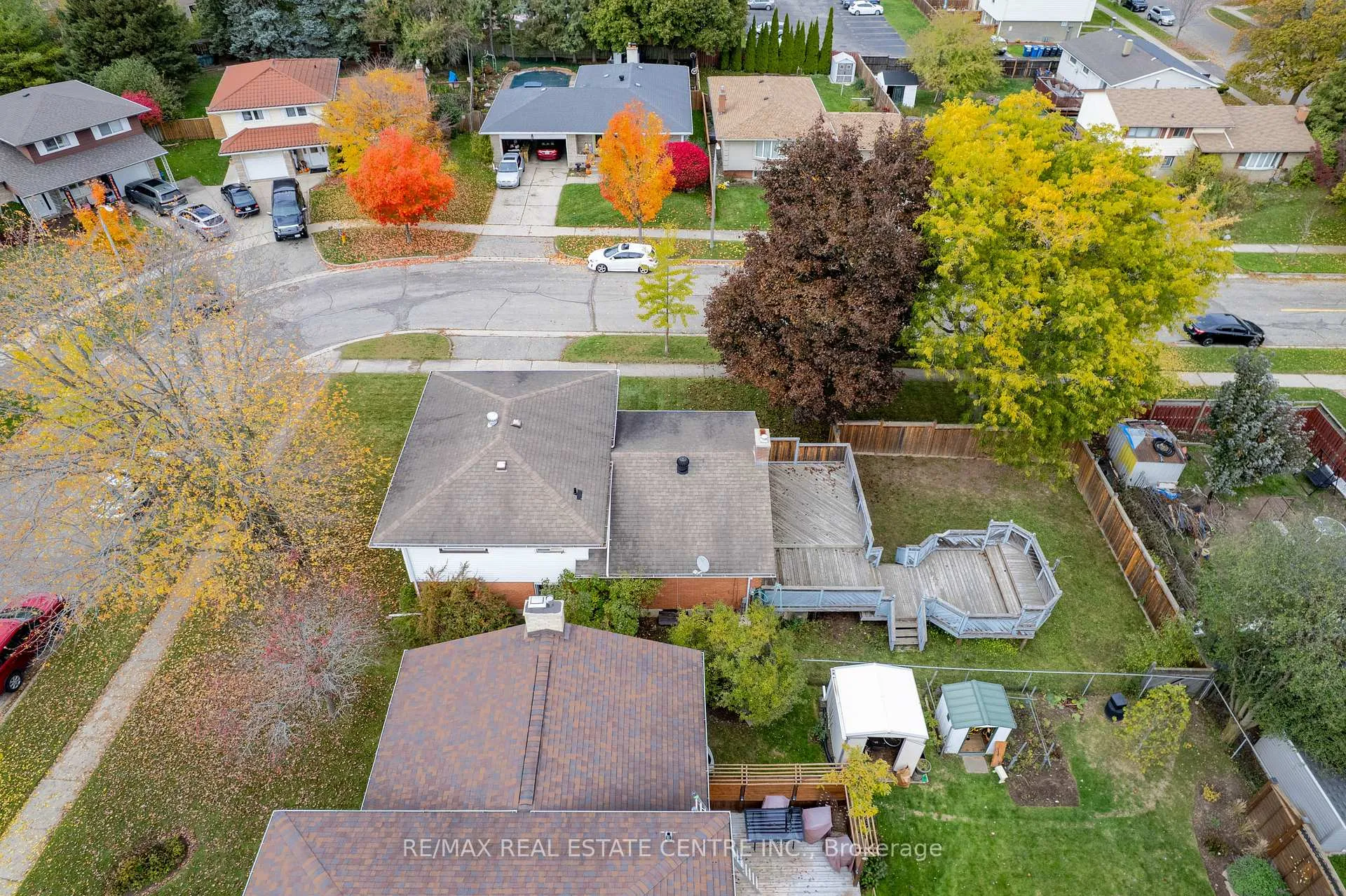 Photo 35 of 18 Kingston Crescent, Kitchener — HOMEH