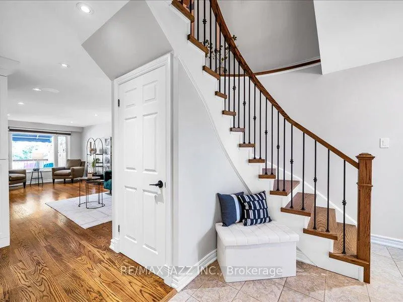 Photo 4 of 77 Robinson Crescent, Whitby, Pringle Creek — HOMEH