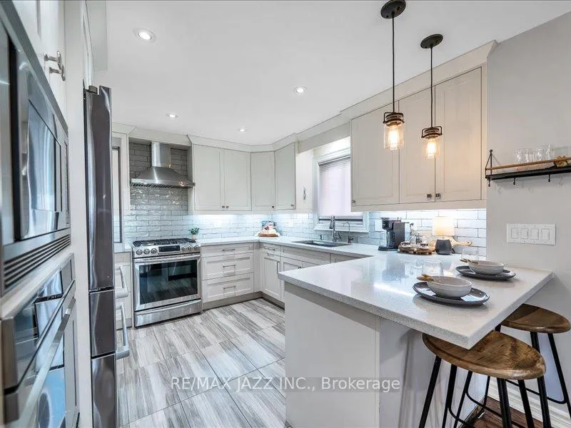 Photo 13 of 77 Robinson Crescent, Whitby, Pringle Creek — HOMEH