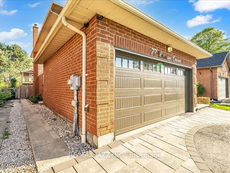 Photo 30 of 77 Robinson Crescent, Whitby, Pringle Creek — HOMEH