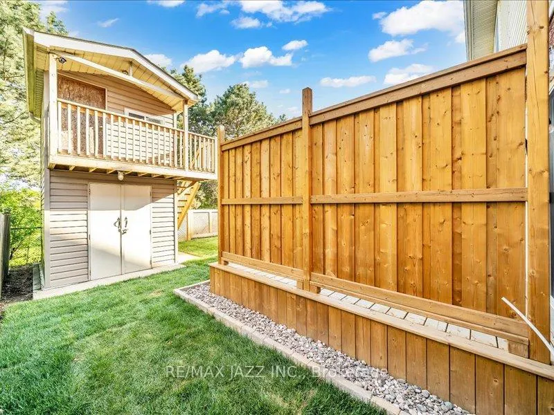 Photo 32 of 77 Robinson Crescent, Whitby, Pringle Creek — HOMEH