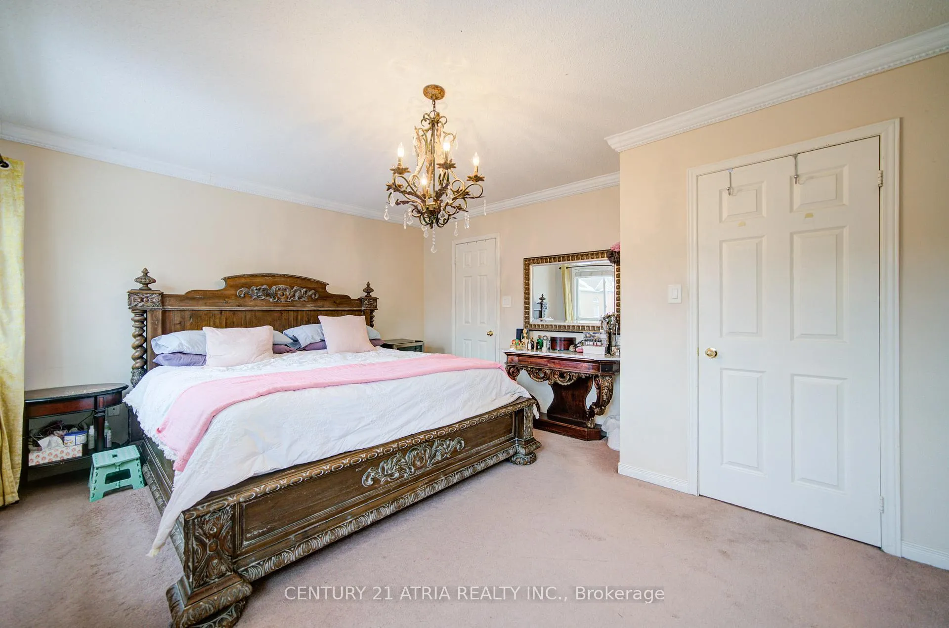 Photo 17 of 73 Starr Crescent, Aurora, Bayview Northeast — HOMEH