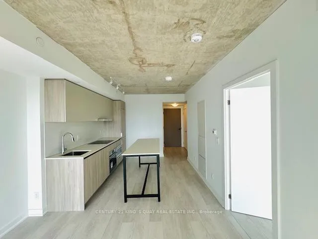 Photo 4 of Unit 2001, 47 Mutual Street, Toronto, Church-Yonge Corridor — HOMEH