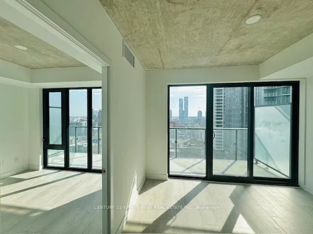Photo 5 of Unit 2001, 47 Mutual Street, Toronto, Church-Yonge Corridor — HOMEH