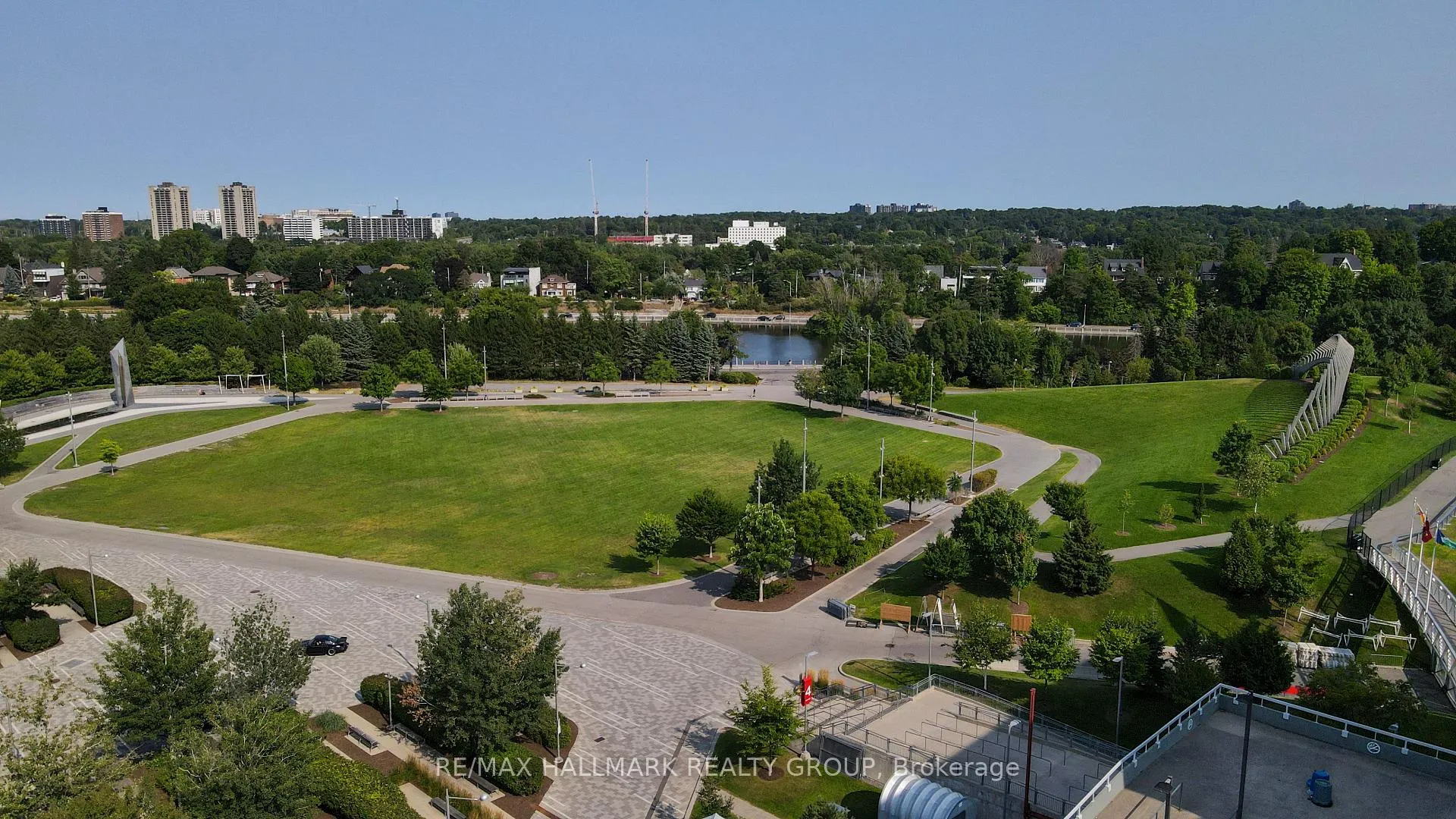 Photo 10 of 255 Fifth Avenue, Ottawa, Glebe — HOMEH
