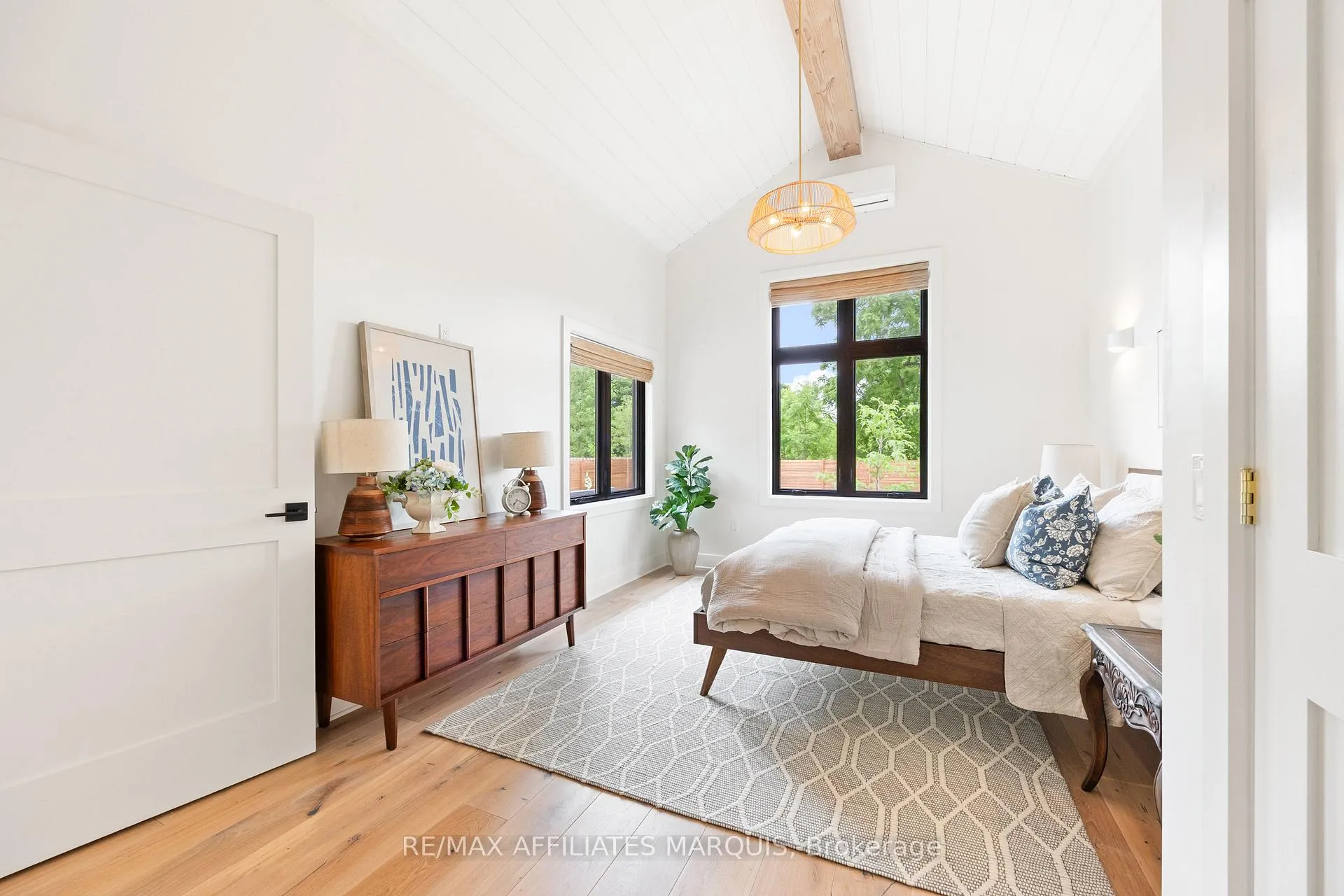 Photo 22 of 20 Grant Street, Perth — HOMEH