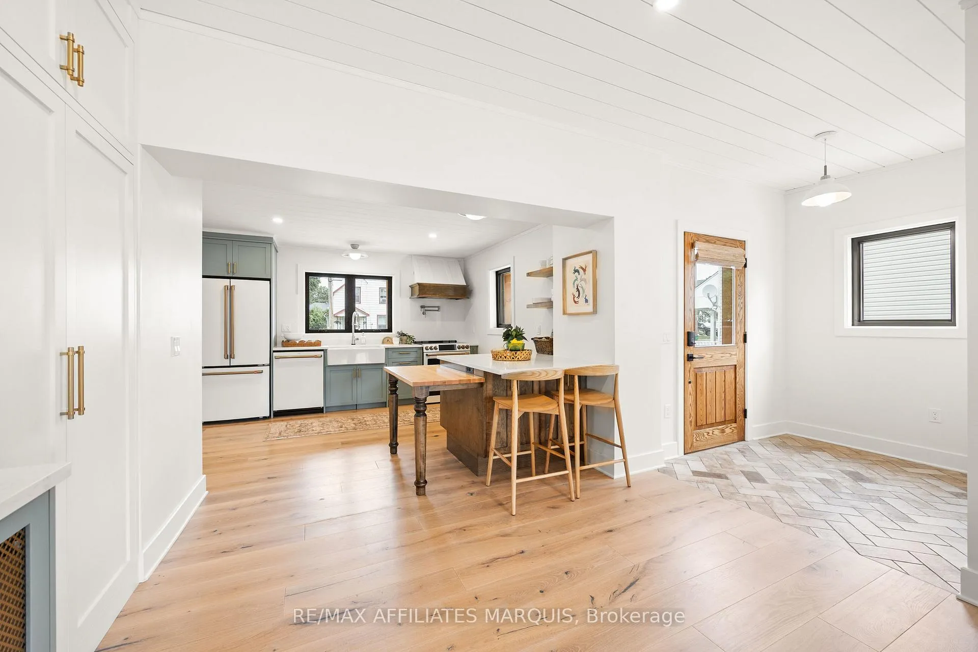 Photo 23 of 20 Grant Street, Perth — HOMEH