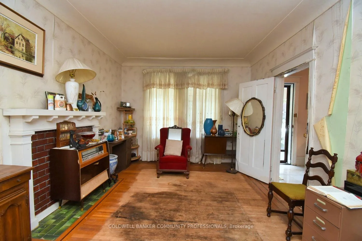 Photo 8 of 14 Spruceside Avenue, Hamilton, Kirkendall — HOMEH