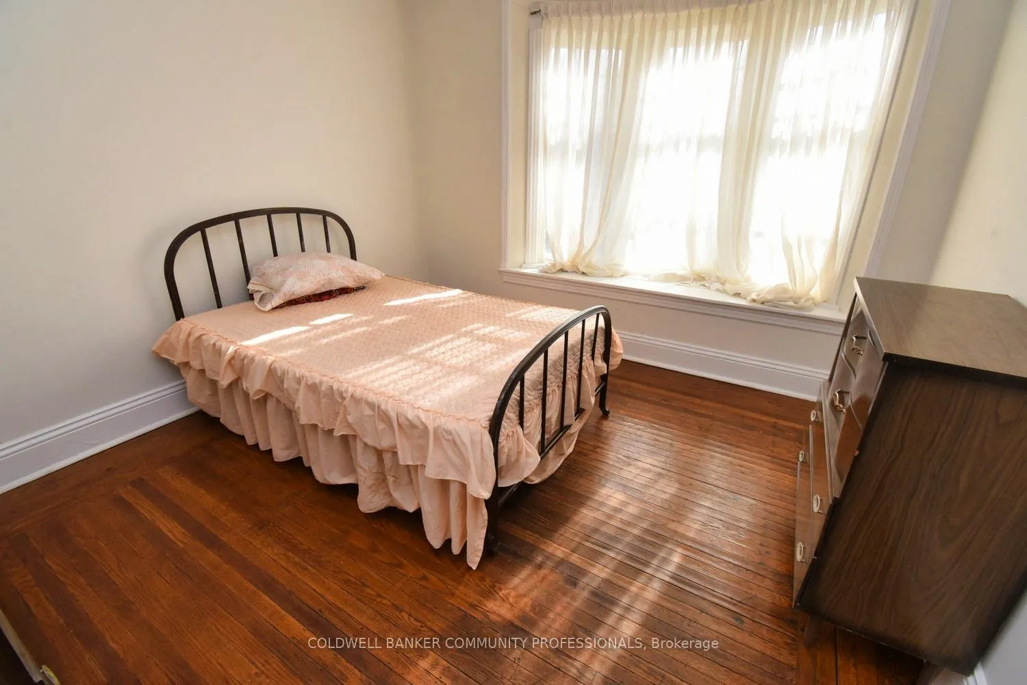 Photo 17 of 14 Spruceside Avenue, Hamilton, Kirkendall — HOMEH