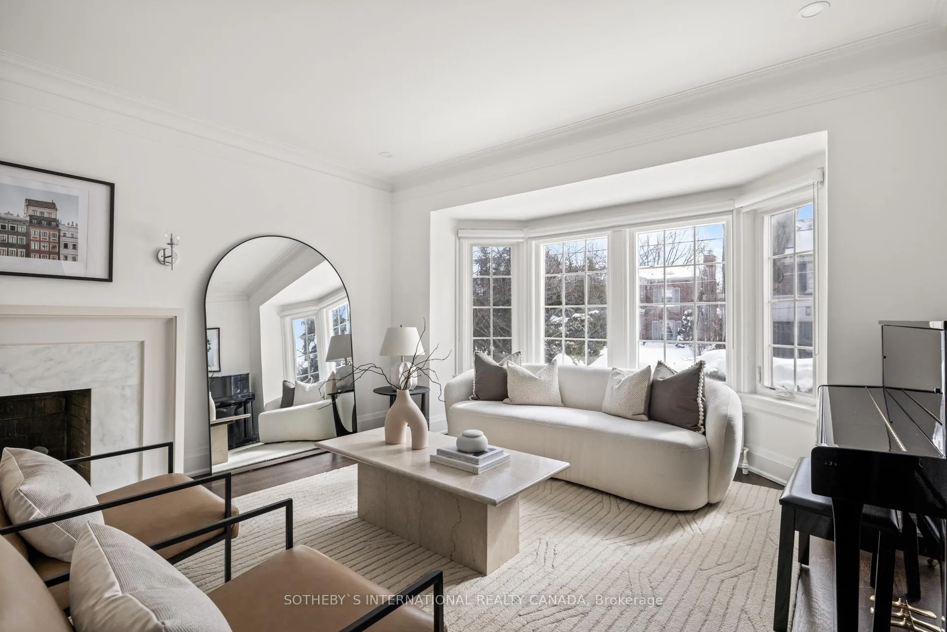 Photo 3 of 208 Hillhurst Boulevard, Toronto, Bedford Park-Nortown — HOMEH