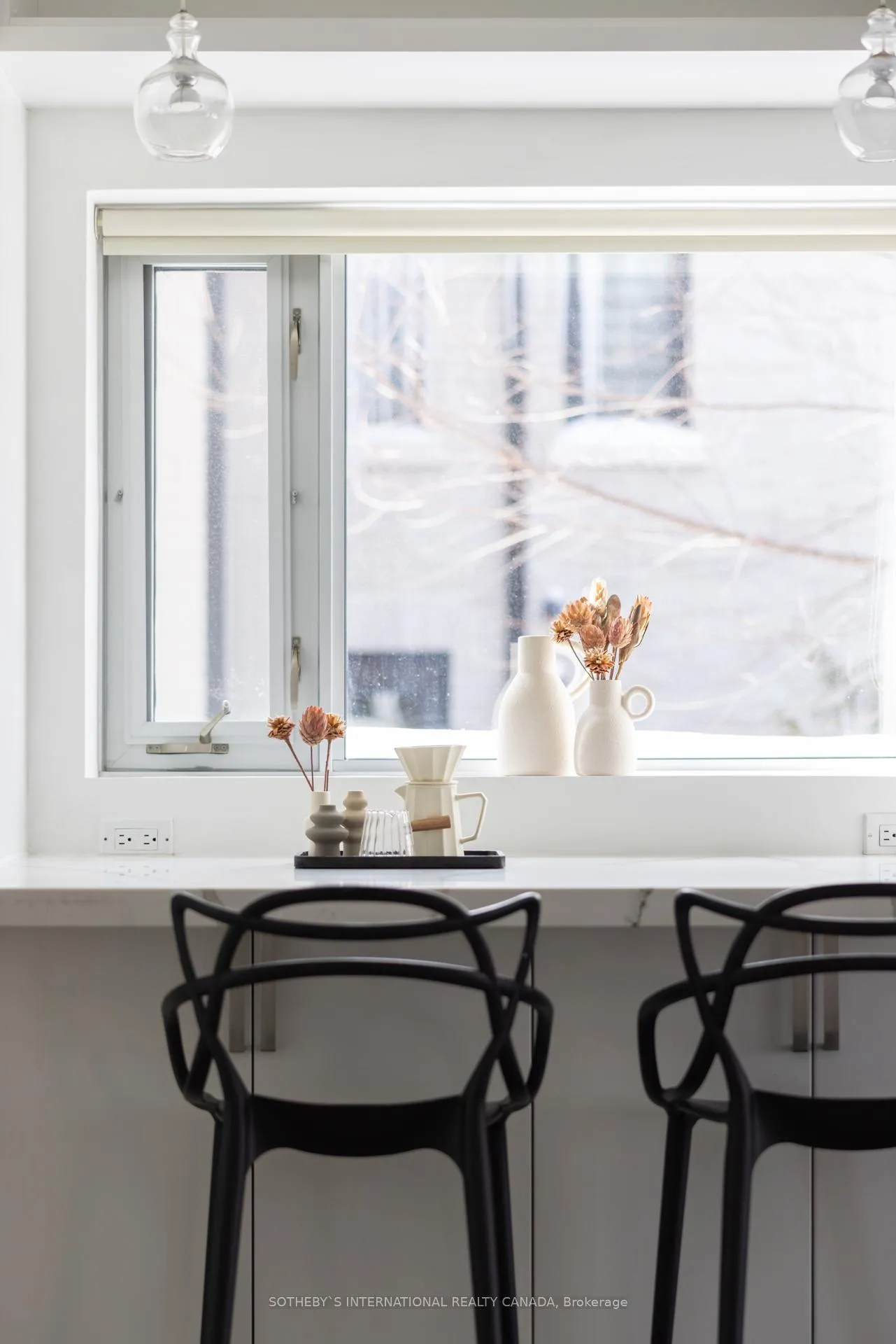 Photo 13 of 208 Hillhurst Boulevard, Toronto, Bedford Park-Nortown — HOMEH